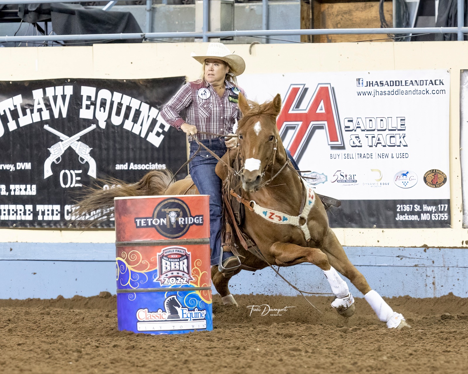 contact me, jenn zeller, dx and the city, barrel racing, barrel horse training, jenn zeller barrel horse trainer